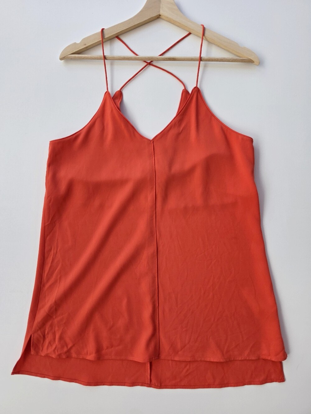 Ayr Red Flowy Cross Back V-neck Tank